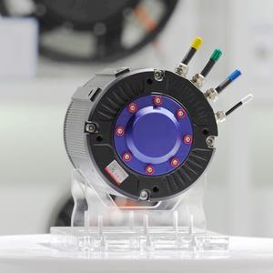 Moteur synchrone à aimants à refroidissement par eau 5-12KW 145, moteur BLDC à haut rendement pour vélo électrique, moteur PMSM à refroidissement par eau 145 pour transmission intermédiaire - Product Image 2