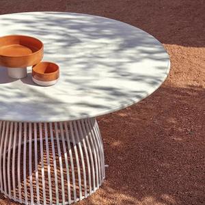 Ensemble de jardin moderne, table ronde et chaises, mobilier d'extérieur imperméable en bambou et rotin, ensemble de salle à manger pour patio 4 places - Product Image 2