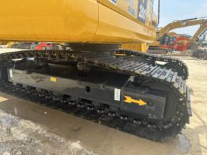 Miniexcavadora Komatsu PC200 de 20 Toneladas de Segunda Mano con Motor Cummins a Bajo Precio - Product Image 6