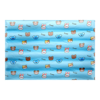Tapis rafraîchissant en gel auto-adhésif imperméable pour chiens et chats, coussin de glace activé par la pression, résistant à l'humidité, pour soulager la chaleur, vente en gros, faible MOQ