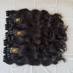 Proveedores de cabello rizado ondulado liso crudo natural Proveedor de cabello humano de visón crudo brasileño Paquetes de cabello brasileño crudo natural - Product Image 1