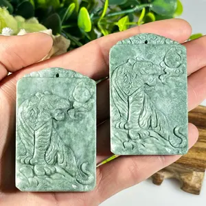 Natural Stone Crafts Jewelry Green Jade Tiger Pendant Healing Stone Hand Carved Pendants For Man Gifts