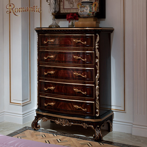 Meubles de chambre à coucher de style français de luxe, lit en bois sculpté doré rouge avec tête de lit capitonnée pour la décoration de villas royales et de palais - Product Image 4