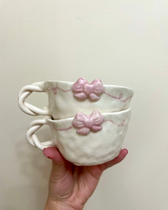 Venta superior creativo blanco buena calidad cerámica <span class=keywords><strong>pintar</strong></span> tu propia taza bowknot taza - Product Image 6