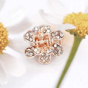 All'ingrosso piccolo fiore in metallo fermagli per capelli con strass per bambini accessori per capelli - Product Image 6