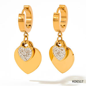 Collar de diseñador de corazón de doble capa, pendientes de circón de <span class=keywords><strong>amor</strong></span>, pulsera de corazón de nácar - Product Image 4