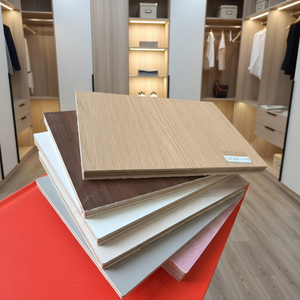 Panneau de contreplaqué <span class=keywords><strong>mélaminé</strong></span> <span class=keywords><strong>blanc</strong></span> de 18 mm, feuilles de stratifié en bois, contreplaqué <span class=keywords><strong>mélaminé</strong></span> 4*8 pour meubles, papier <span class=keywords><strong>mélaminé</strong></span> pour armoire - Product Image 6