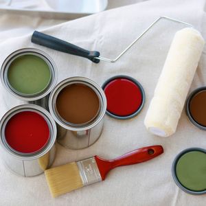 Peinture latex architecturale multi-performance à base d'émulsion styrène-acrylique, excellente résistance au frottement et aux intempéries pour murs intérieurs - Product Image 1