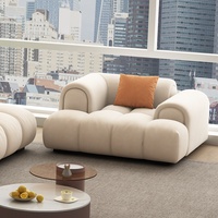 Canapé d'angle haut de gamme de style Mid-Century Modern, avec structure en pin massif et revêtement en tissu, design durable pour salon
