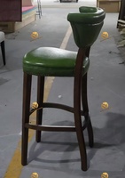 Tabouret de bar en cuir nordique avec pieds en bois massif, chaise de bar à hauteur de comptoir avec dossier pour bar à domicile et projets de pub