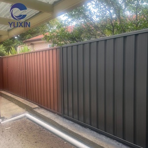 سياج كولوربون ذو مظهر متعرج من الصلب المغلفن والألومنيوم للأماكن الخارجية، مصنوع من مواد أسترالية رائعة وسهلة التجميع حسب الطلب - Product Image 4