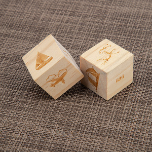 Bloc <span class=keywords><strong>en</strong></span> bois de <span class=keywords><strong>pin</strong></span> de 2cm <span class=keywords><strong>Cube</strong></span> <span class=keywords><strong>en</strong></span> bois <span class=keywords><strong>massif</strong></span> non fini - Product Image 3