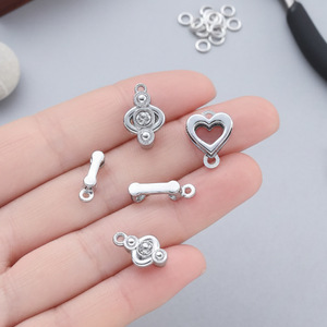 Alloy Heart Charm Pendant With Rhinestone Bezel Setting For DIY <b>Bracelet</b> Jewelry Accessory Unisex Gift - Product Image 4