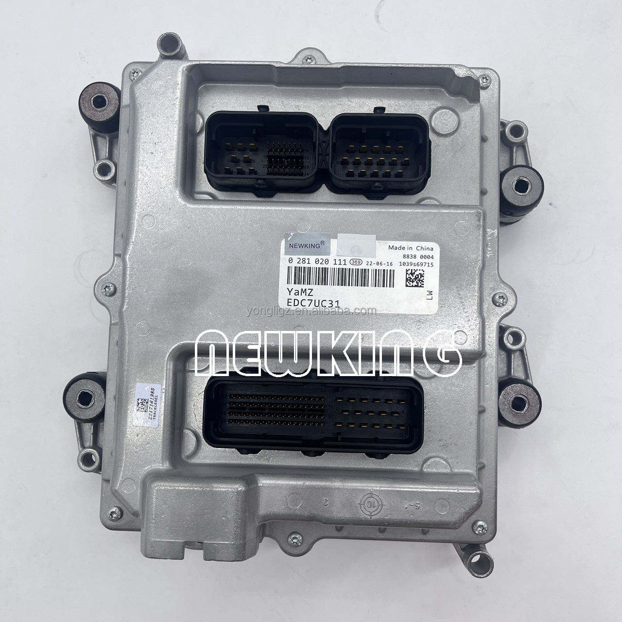 その他 DICE3110 0281020111 EDC7UC31 Car ECU for YAMZ - Reliable Performance