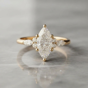 Anillo de Compromiso de Lujo con Corte Marquesa y Diamantes Agrupados, Oro de 14K, Joyería Fina, Diamantes Cultivados en Laboratorio - Product Image 1