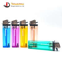 Briquet à gaz électrique rechargeable en plastique Dongyi 2025 OEM 80 mm pour cigares, avec logo personnalisé