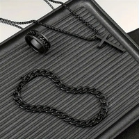 Stock d'usine vente chaude 3 pièces/ensemble argent noir métal couleur Hip Hop acier inoxydable croix pendentif collier anneaux Bracelet bijoux