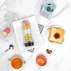 <span class=keywords><strong>Miniatura</strong></span> fuera deporte portátil batido mini exprimidor complementarias <span class=keywords><strong>licuadora</strong></span> de alimentos para una familia pequeña - Product Image 3