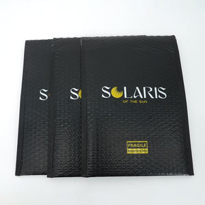 Enveloppes à bulles en poly noires personnalisées sac d'expédition à bulles en plastique écologique enveloppe postale indéchirable rembourrée à bulles - Product Image 6