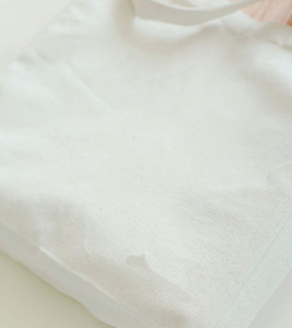 Nueva bolsa de compras de algodón impresa en color blanco sólido, con logotipo personalizado de estilo minimalista. - Product Image 2