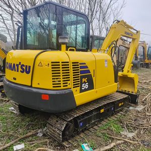 Excavadora Komatsu PC56-7 Usada de Alta Calidad - Product Image 1