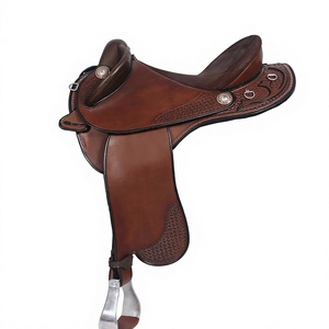 Selle de cheval en cuir véritable BS International, absorbant la transpiration, durable, confortable et écologique, pour la course. - Product Image 1