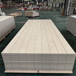 Le panneau vertical de <span class=keywords><strong>ciment</strong></span> de cannelure de revêtement externe de mur résiste à l'écurie résistante UV de couleur de conditions météorologiques australiennes dures - Product Image 3