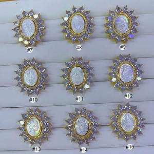 CZ8827 Vintage placcato oro 18k CZ paia di conchiglia intagliata madreperla maria cammeo pendente di fascino angelo, ciondoli gioielli cattolici - Product Image 6