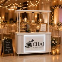 Chariot de service mobile carré lumineux à LED personnalisé LEDA pour bonbons, gâteaux, thé, présentoir, bar, chariot de vente pour événements et décoration de fêtes