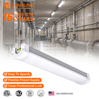 Luminaire LED Tri-Proof Personnalisé à Longue Durée de Vie et Sans Scintillement IP65 IK10 pour l'Éclairage des Parkings et les Gestionnaires d'Installations