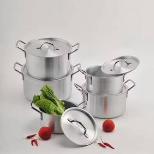 Batterie de cuisine en aluminium épaissi pour le marché international, comprenant des casseroles de cuisson et un ensemble de 5 casseroles à soupe (14-26 cm) et un ensemble de 7 ustensiles de cuisson - Product Image 3