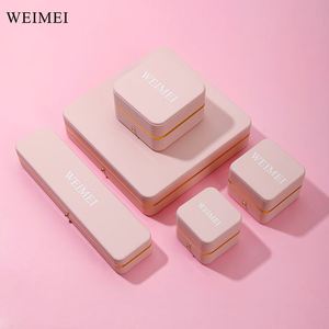 Caja de Joyería LED Rosa con Logotipo Personalizado, Empaque de Lujo para Aretes, Collares y Anillos de Boda - Product Image 6