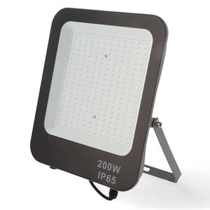 Proiettore LED 200W 3000K, luce calda, ad alta efficienza energetica, ideale per illuminazione esterna ed eventi. - Product Image 1