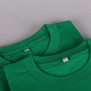 เสื้อยืดแขนสั้นผ้าฝ้าย 100% น้ำหนัก 230 กรัม ระบายอากาศได้ดี สไตล์ลำลองสำหรับผู้ชาย สีพื้นเรียบ แบบเรียบง่าย - Product Image 6
