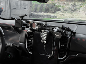 Accessoires Ranger 2025 - Vente Flash - Support multifonction pour console centrale pour Ford Ranger 2023-2025 Raptor Wildland 4x4 Offroad - Product Image 3