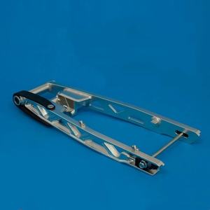 Accessoires pour motos, bras oscillant arrière en aluminium pour moto, adapté à la modification des pièces Raider 150 Belang 150 - Product Image 6