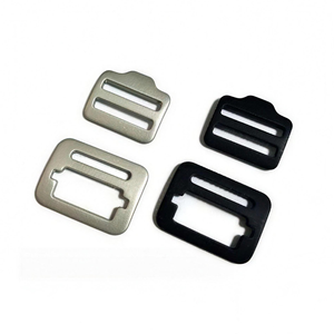Attache en sangle extensible en aluminium aéronautique, quincaillerie de fixation polyvalente pour sacs et équipements de plein air - Product Image 1