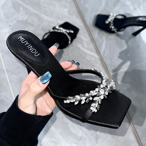 Women's Fashion Slippers 2025 Summer New Rhinestone Square Toe Temperament High Heels - Product Image 1