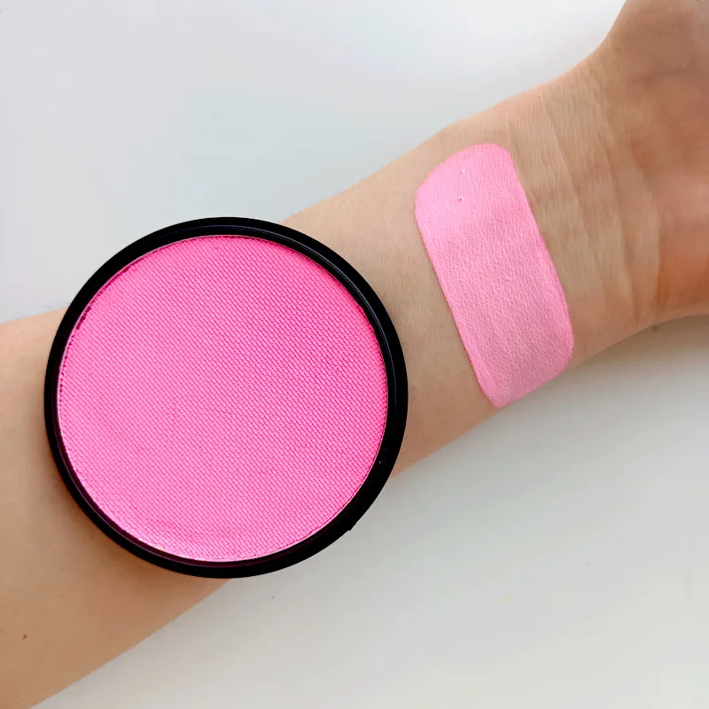 Fluorescence light pink