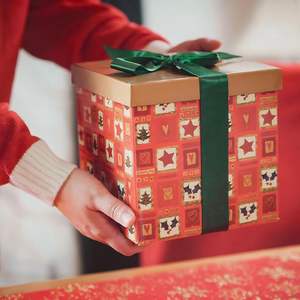 Ruban en satin gros-grain imprimé avec un design en relief 3D personnalisé par le fabricant, avec logo de marque pour l'emballage de cadeaux - Product Image 6