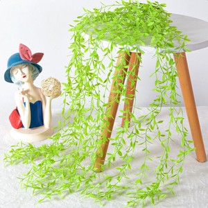 Guirlande artificielle de saule vert Belia, plante suspendue en plastique pour décoration murale intérieure et extérieure - Product Image 1