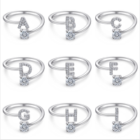 Bague de mode en argent sterling 925 avec taille réglable 26 lettres A-Z pierres précieuses incrustées de moissanite pour anniversaire de fête de fiançailles