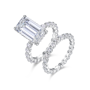 Gioielli Raffinati in <span class=keywords><strong>Argento</strong></span> <span class=keywords><strong>925</strong></span> con Moissanite Taglio Smeraldo Colore D, Set di Anelli di Lusso con Incastonatura Pavé Placcati in Oro Bianco per Matrimoni Femminili - Product Image 3