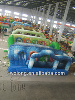 Ventes directes d'usine jeu de terre de labyrinthe gonflable en PVC super amusant pour les enfants à l'intérieur et à l'extérieur avec des concessions de prix de souffleur