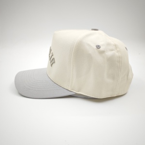 Casquette de baseball classique personnalisable à 5 panneaux en tissu Oxford Dobby, visière incurvée réglable, logo brodé en 3D, broderie à la main, tendance - Product Image 4