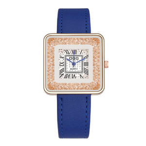 Montre à quartz pour femme avec chiffres romains carrés et bracelet en cuir, montre élégante pour femme. - Product Image 4