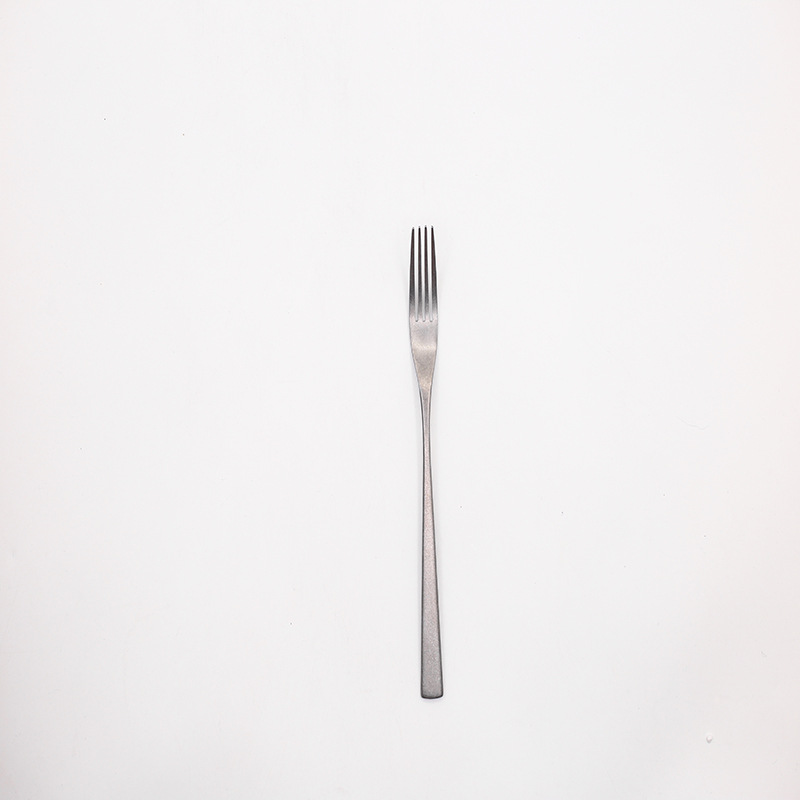 Aspecto desgastado: tenedores de mesa