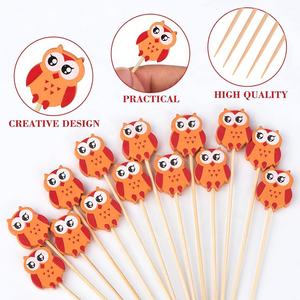 Paquete de 100 Palillos de Bambú Desechables Ecológicos con Diseño de Búho de Ojos Grandes para Aperitivos, Cócteles, Pasteles, Postres, Bodas y Fiestas - Product Image 3