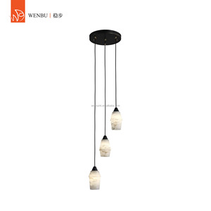 Lámpara colgante de alabastro español de 3 luces, de latón, para comedor, villa, vestíbulo. - Product Image 1