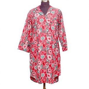 Ensemble robe moulante bohème en coton pour femme, longueur genou, avec chemise imprimée florale, taille naturelle, boutons tissés, nettoyage à sec - Product Image 1
